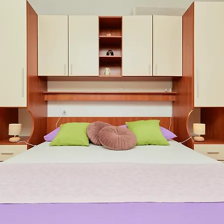 Zelic Apartman *