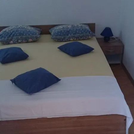 Zelic Apartman *