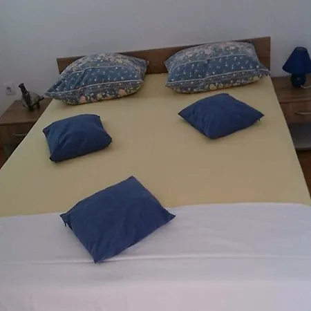 Zelic Apartman *