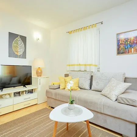 Zelic Apartament Tučepi
