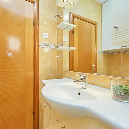Zelic Apartamento Tučepi