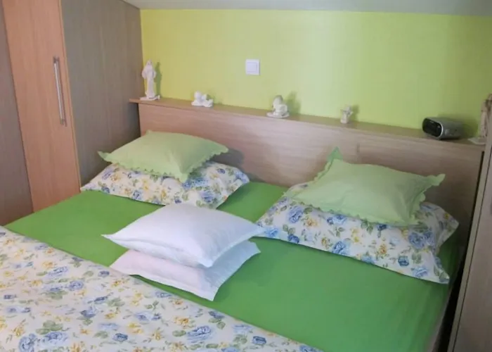 アパート Zelic *