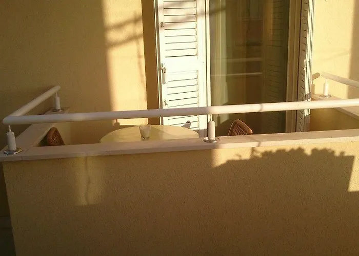 Zelic Apartment *